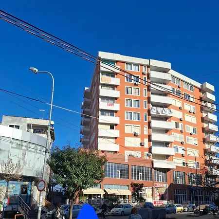 Апартаменты B&B Apartment