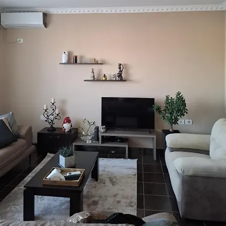 Apartment Cozy And Comfy Shkoder