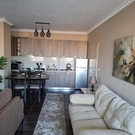 Cozy And Comfy Apartment *