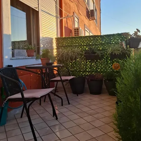 B&B Apartment * Шкодер